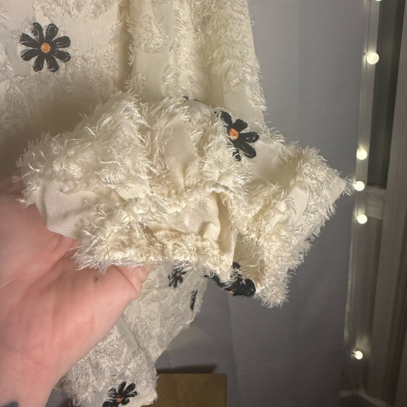 Cream and Black Embellished Sheer Boxy Blouse - Picture 4 of 10